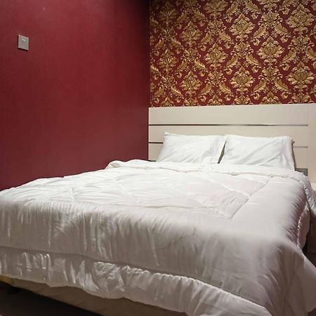 Omah Kalimosodo Mitra Reddoorz Near Stasiun Malang Kota Baru Hotel Ngoại thất bức ảnh