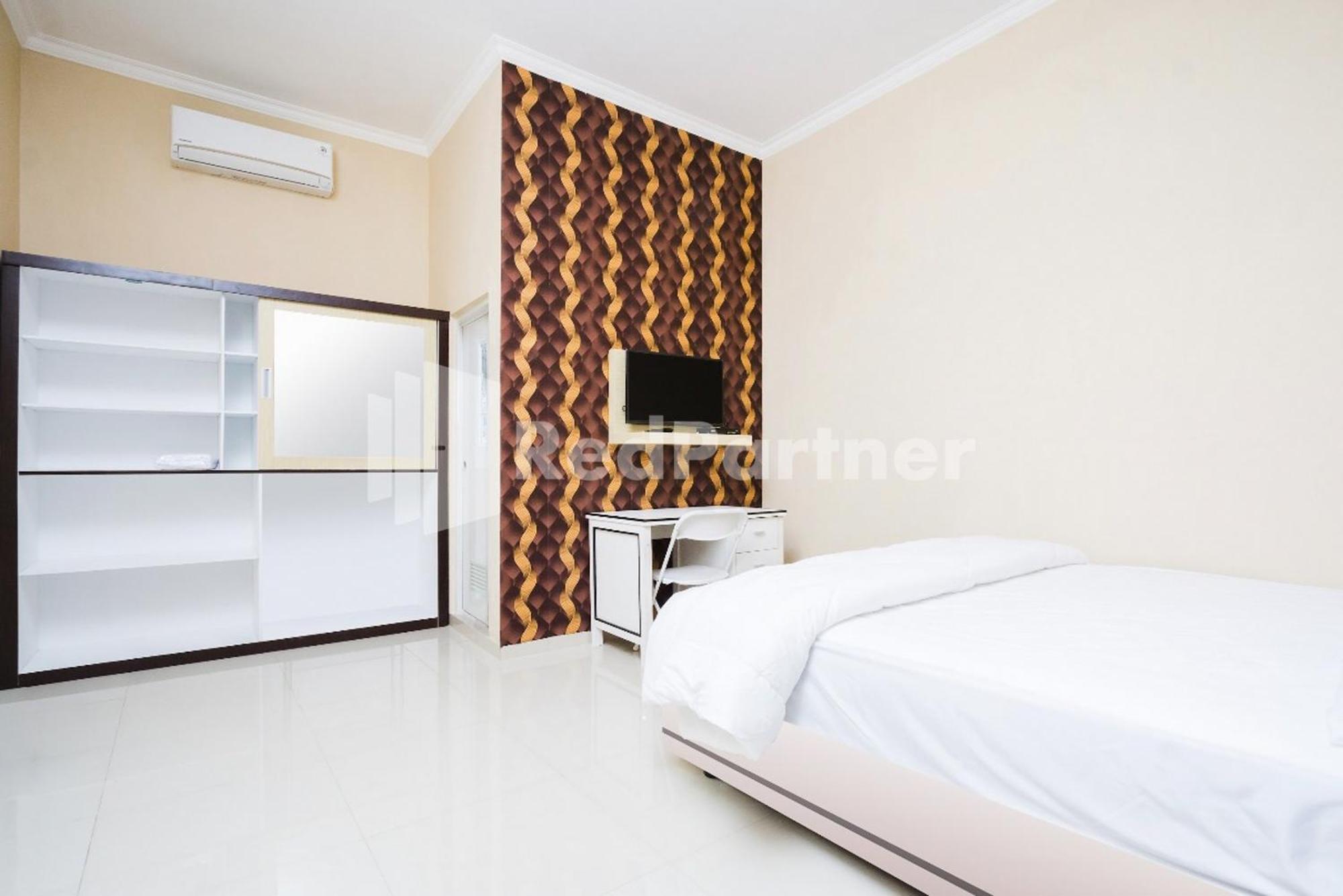 Omah Kalimosodo Mitra Reddoorz Near Stasiun Malang Kota Baru Hotel Ngoại thất bức ảnh