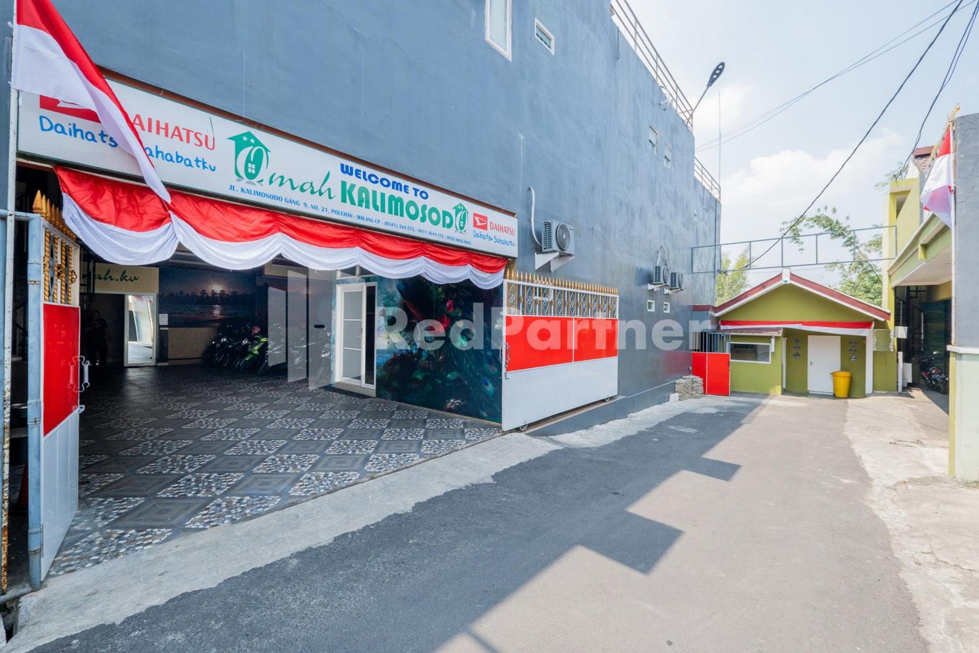 Omah Kalimosodo Mitra Reddoorz Near Stasiun Malang Kota Baru Hotel Ngoại thất bức ảnh
